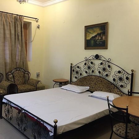 Central Hotel Lucknow Chambre photo